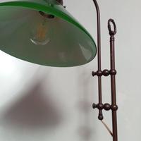 lampada rustica in ottone