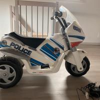 Moto elettrica polizia peg perego