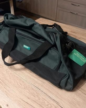 Borsone con ruote nuovo Benetton 