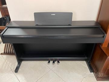 PIANOFORTE DIGITALE YAMAHA ARIUS YDP - 144