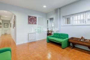 FONTE MERAVIGLIOSA - Trilocale con ingresso indipe