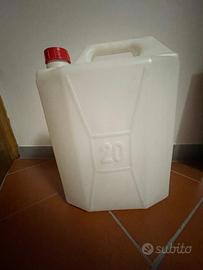 Tanica in plastica da 20 litri
