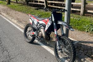 Husqvarna tc 125 - targata