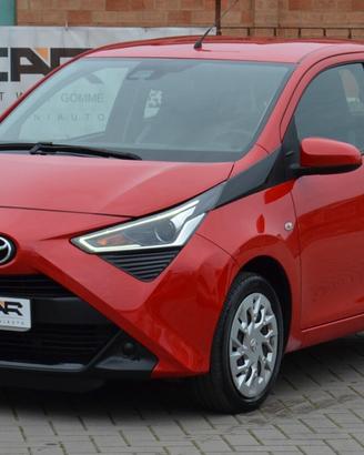 Toyota Aygo 1.0 VVT-i 72 CV 5 porte x-clusiv