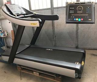 Technogym Run NOW 110 Led come nuovo