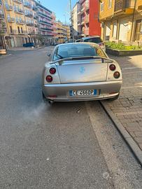 Auto fiat coupe