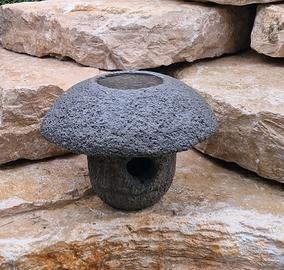 lampada giapponese da giardino