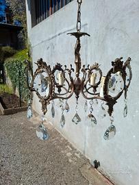 Lampadario vintage con putto