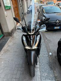 Sh 125 pari al  nuovo