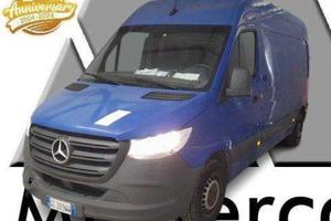 MERCEDES-BENZ Sprinter 311 F39/33 ta pm traz ant