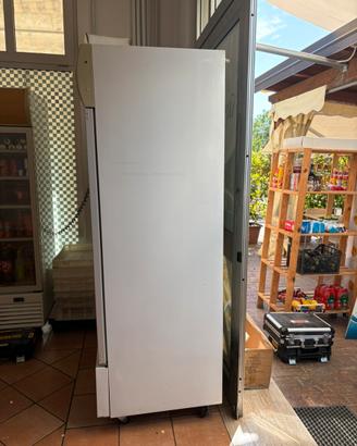 Frigorifero bibite/alimenti