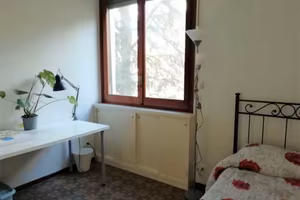 Camera per Studentessa
