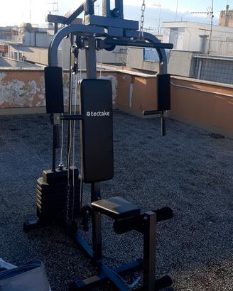 stazione multifunzione fitness