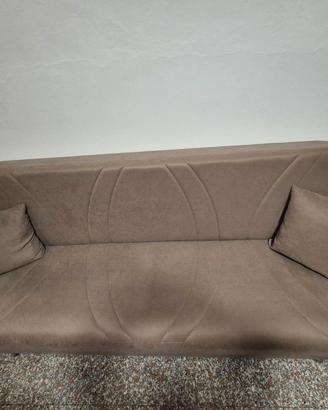 Divano 3 posti con braccioli