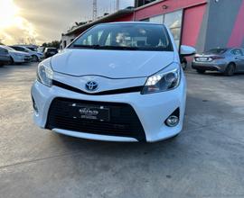 Toyota Yaris 1.5 Hybrid 5 porte Cool