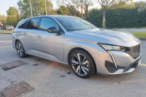 Peugeot 308 130 EAT8 SW Allure restayling