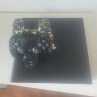 PS4 Pro 1TB con 2 joystick + base ricarica -160€