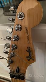 Chitarra ELETTRICA Fender Stratocaster 1984-85