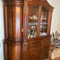 Mobile credenza, tavolo e sedie
