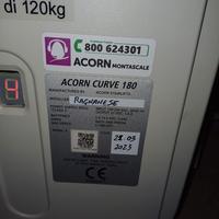 Montascale Acorn del 2023
