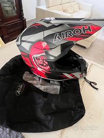 Casco Airoh WRAAP modello Cyber Red Matt