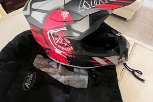 Casco Airoh WRAAP modello Cyber Red Matt