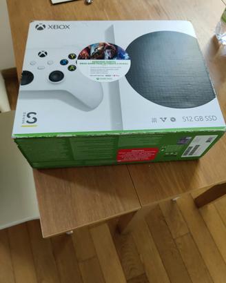  Xbox serie s con cavi e controller 