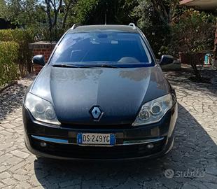 RENAULT Laguna 3° serie - 2009