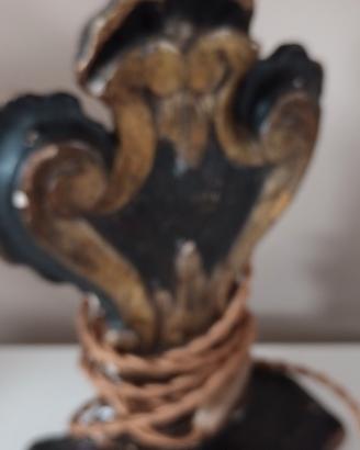 coppia abat jour in legno decorato