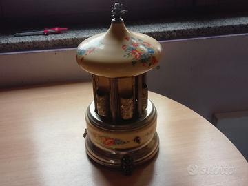 Carillon portasigarette antico