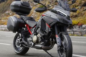 DUCATI MULTISTRADA V4 S GRAND TOUR 2024