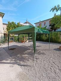 Gazebo pieghevole