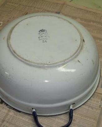 Pentola in metallo smaltato