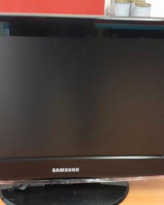 TV SAMSUNG 20  POLLICI 