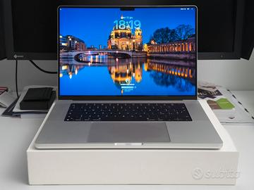 MACBOOK PRO 16" M1 1 TB + alimentatore originale
