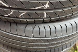 4 gomme seminuove Michelin 195/60/18 95%