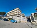 ampio-appartamento-con-terrazzi-in-via-fuga