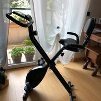 Cyclette pieghevole