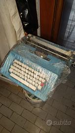 macchina da scrivere Olivetti Studio 46