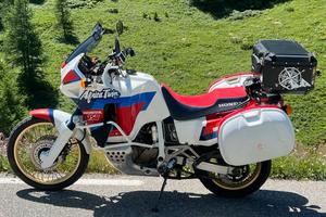 Honda africa twin xrv750 rd04 (1990)