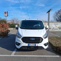 2023 Ford tourneo custom