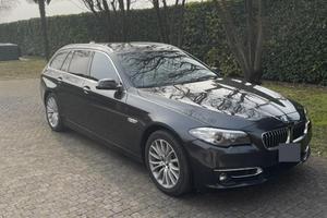Bmw 520d  xDrive Luxury