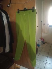 pantaloni, camicie e giacche 