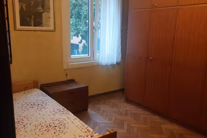 affit camere a studenti, professori, tirocinanti .