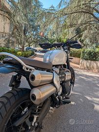Triumph scrambler 1200 x 2024