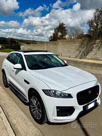 Jaguar F-Pace R Dynamic