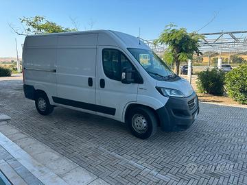 Fiat ducato 35 mh2 2.3 mtj 140cv a/t