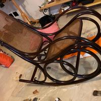 sedia a dondolo Thonet