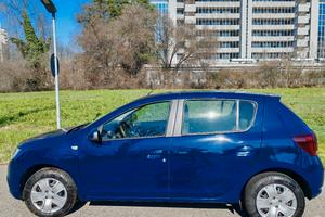 DACIA Sandero NEOPATENTATI - 1.5 dCi - Tagliandata