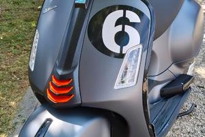Piaggio vespa 310 GTS hpe  s sport